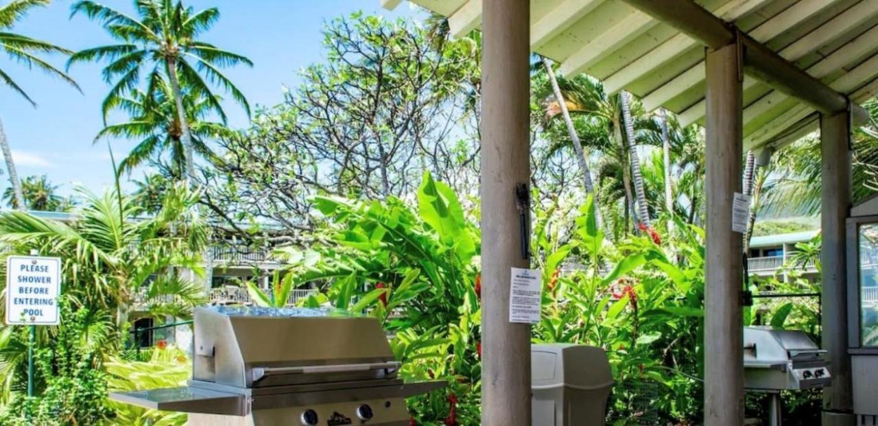 Molokai Island Retreat With Beautiful Ocean Views And Pool - Newly Remodeled! Apartment Ualapue ภายนอก รูปภาพ